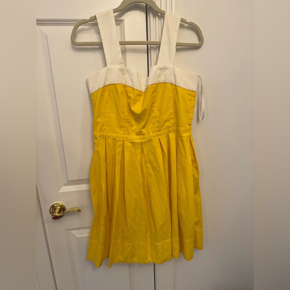 Vintage yellow dress. Size 10